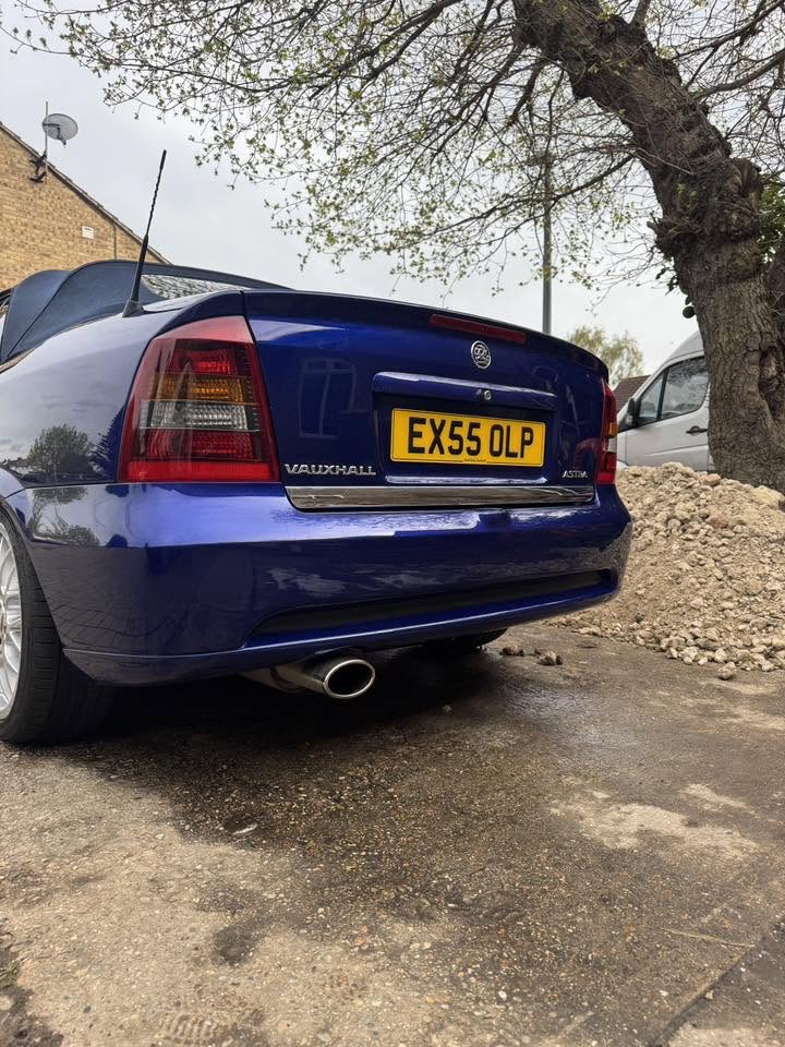Rear paintwork polished to a deep gloss